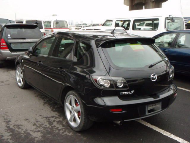 2003 Mazda Axela