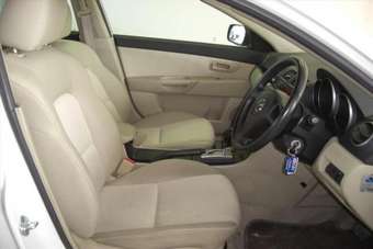 2003 Mazda Axela Pics