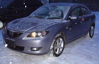 2003 Mazda Axela Pictures