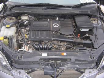 2003 Mazda Axela Photos