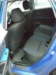 2003 Mazda Axela Pictures