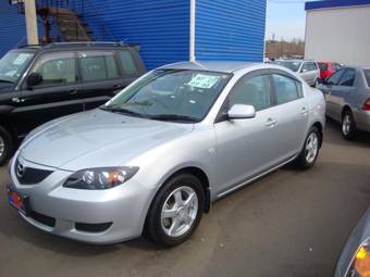 2003 Mazda Axela Pictures