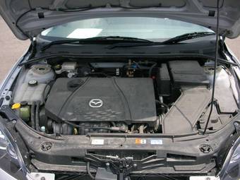 2003 Mazda Axela Photos