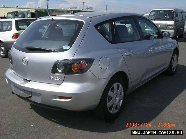 2004 Mazda Axela