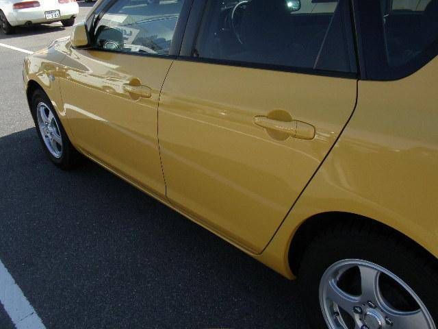 2004 Mazda Axela