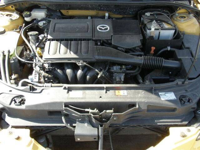 2004 Mazda Axela