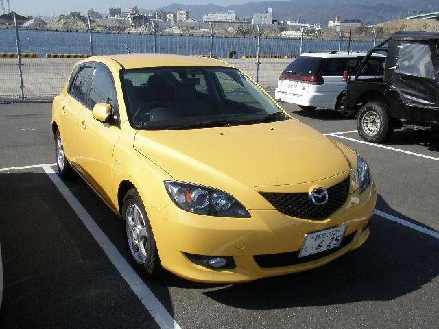2004 Mazda Axela