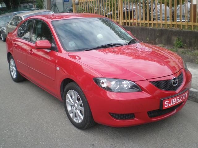 2004 Mazda Axela