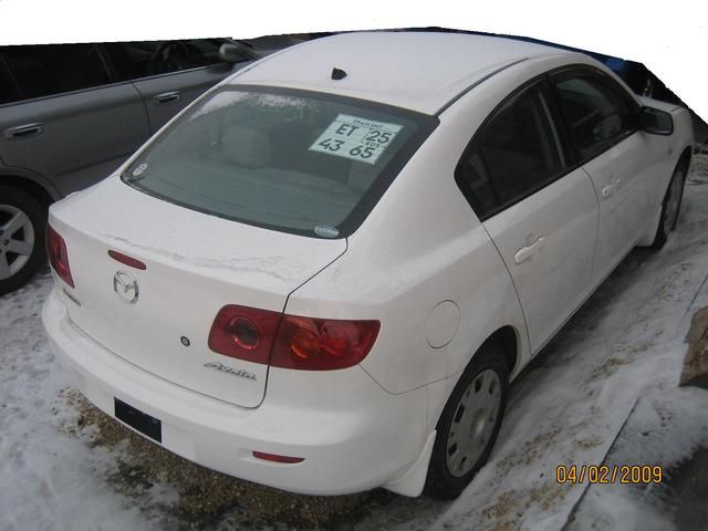 2004 Mazda Axela