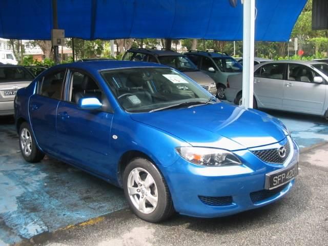 2004 Mazda Axela