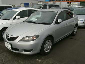 2004 Mazda Axela