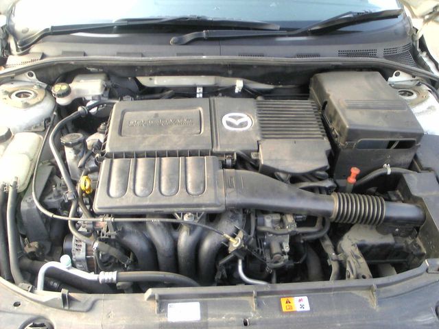 2004 Mazda Axela