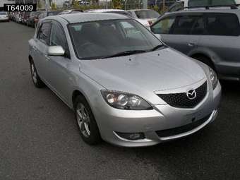 2004 Mazda Axela