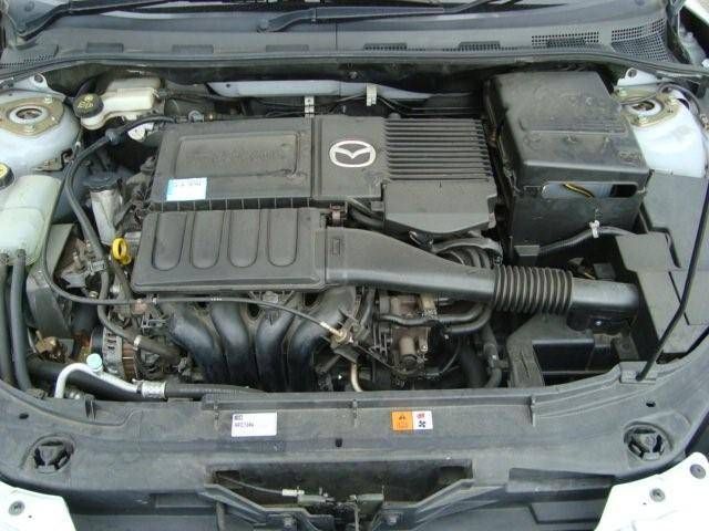 2004 Mazda Axela