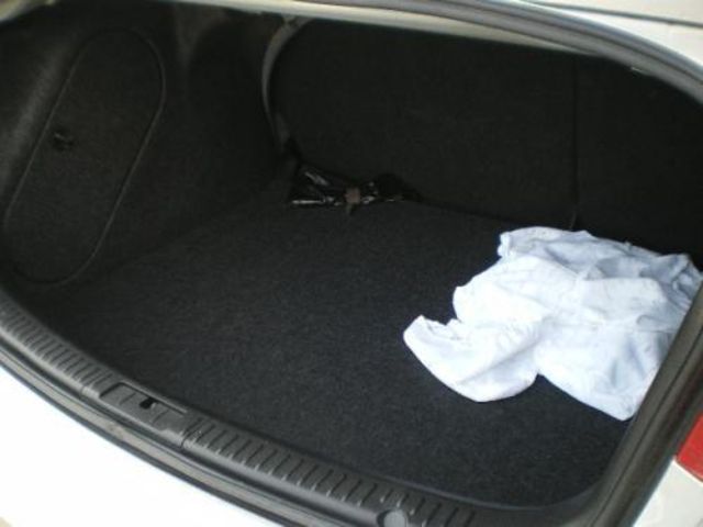 2004 Mazda Axela