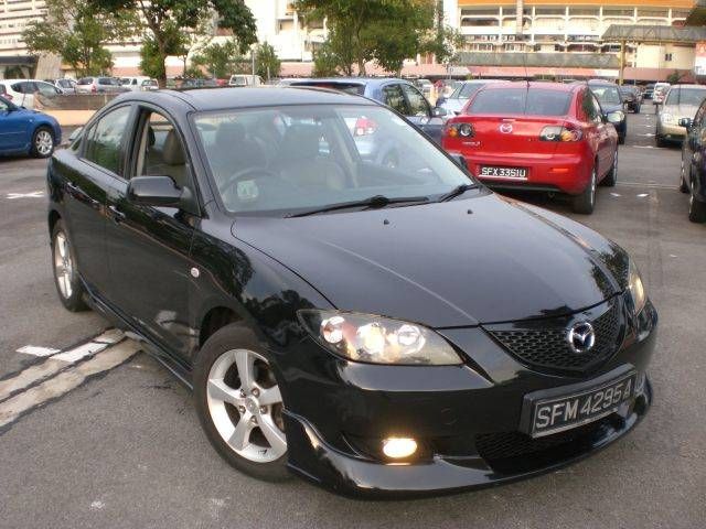 2004 Mazda Axela