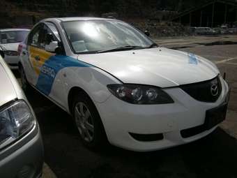 2004 Mazda Axela