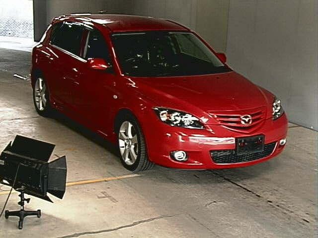 2004 Mazda Axela