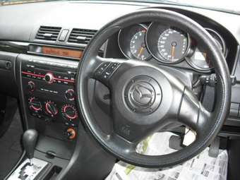 2004 Mazda Axela For Sale