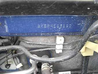 2004 Mazda Axela Photos