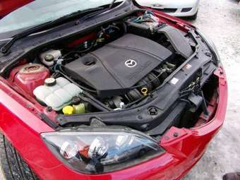 2004 Mazda Axela Images