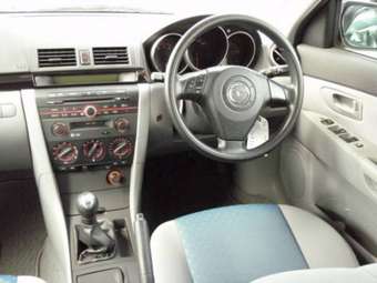 2004 Mazda Axela For Sale