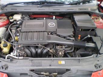 2004 Mazda Axela Pictures