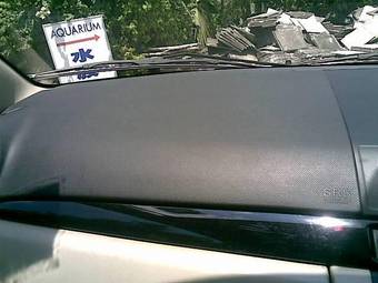2004 Mazda Axela Pictures