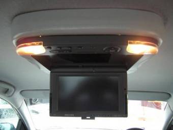 2004 Mazda Axela Pictures