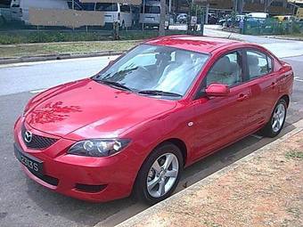 2004 Mazda Axela Pics