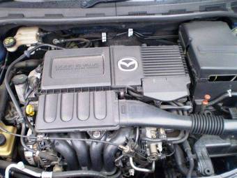 2004 Mazda Axela Pictures
