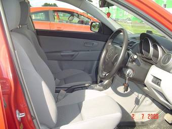 2004 Mazda Axela Wallpapers