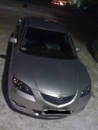 2004 Mazda Axela Photos