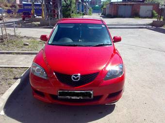 2004 Mazda Axela Pictures