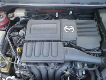 2004 Mazda Axela Photos