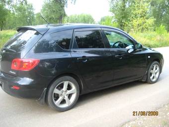 2004 Mazda Axela Pics