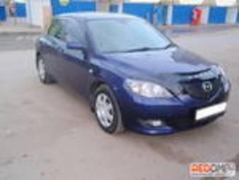 2004 Mazda Axela Photos