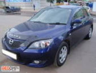 2004 Mazda Axela Photos