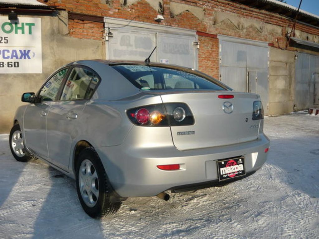 2005 Mazda Axela