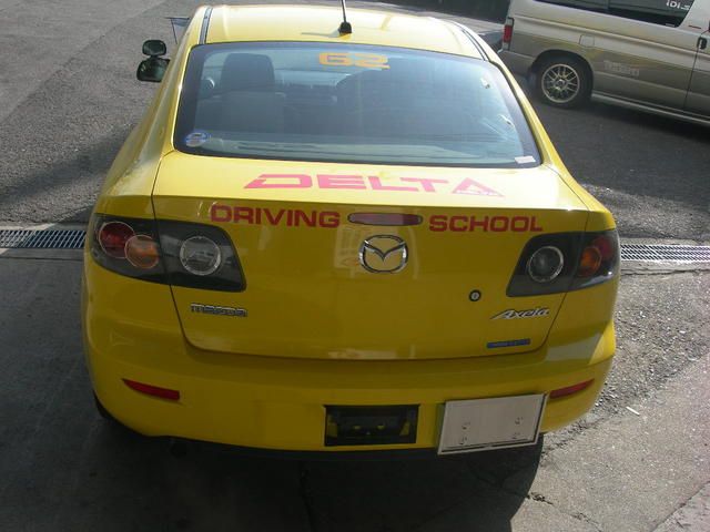 2005 Mazda Axela