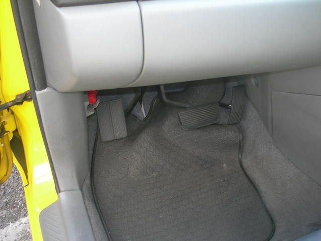 2005 Mazda Axela