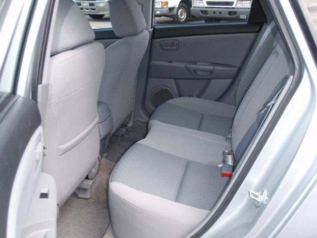 2005 Mazda Axela