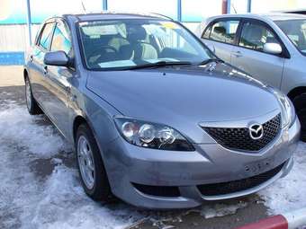 2005 Mazda Axela