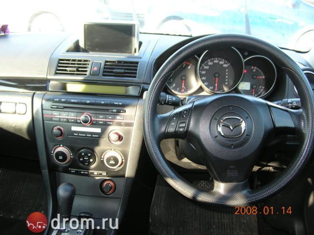 2005 Mazda Axela