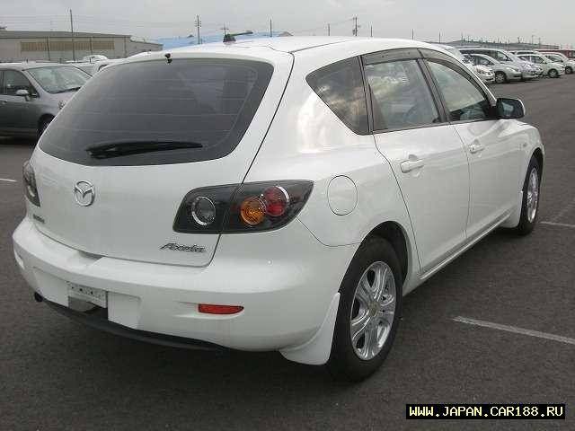 2005 Mazda Axela