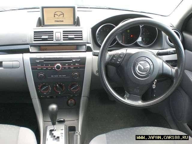 2005 Mazda Axela