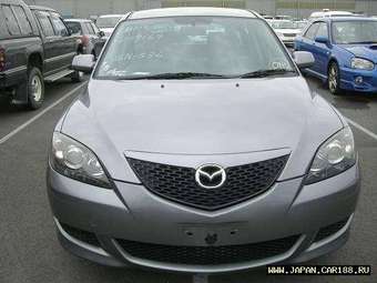 2005 Mazda Axela