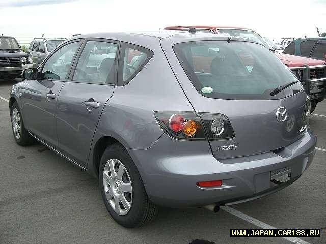 2005 Mazda Axela