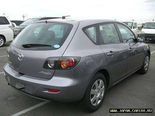 2005 Mazda Axela