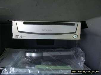 2005 Mazda Axela Images